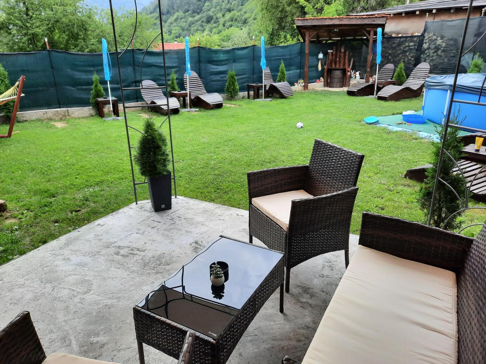 Guest House Lazar Raykov รีบาริตซา ภายนอก รูปภาพ